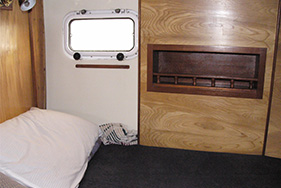 船室のベッド（一例）