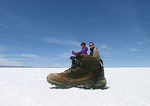 ウユニ塩湖　トリック写真